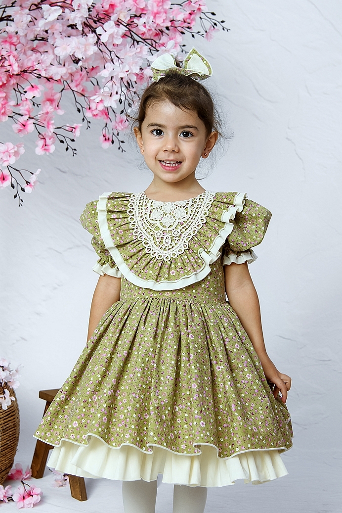 BAHAR - Green Flower Girl Dress With Hair Accessory